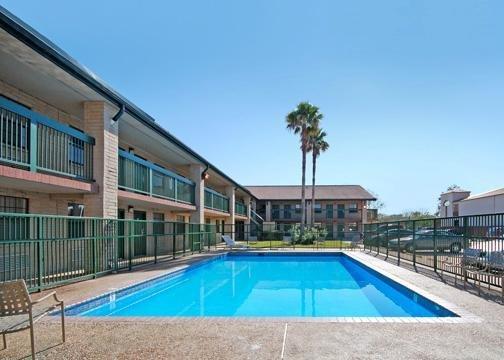 וובסטר Econo Lodge At Nasa מראה חיצוני תמונה